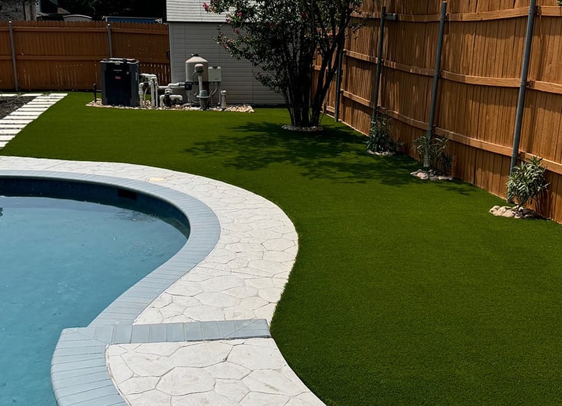 Custom Pools ( Remodeling & Installation )